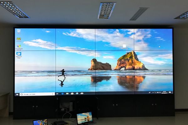 國內哪個液晶拼接屏廠家比較好？