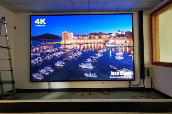 貴州茅臺鎮國臺酒業 - 全彩LED顯示屏