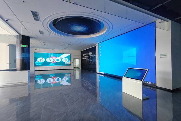 青島科技大學 - 科技展廳大屏